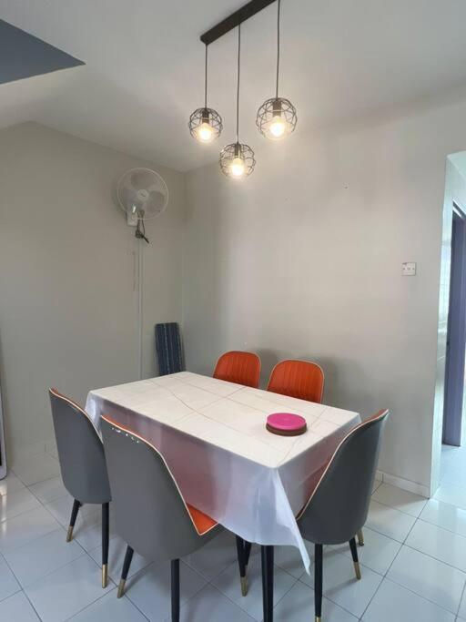 Monkey Canopy Sg Long Cosyhome 3R3B 8-10Pax Kajang Exterior foto